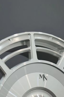 Velg Mobil Aftermarket Kustom Forge Bentley Bentayga 22 23 24 Inci